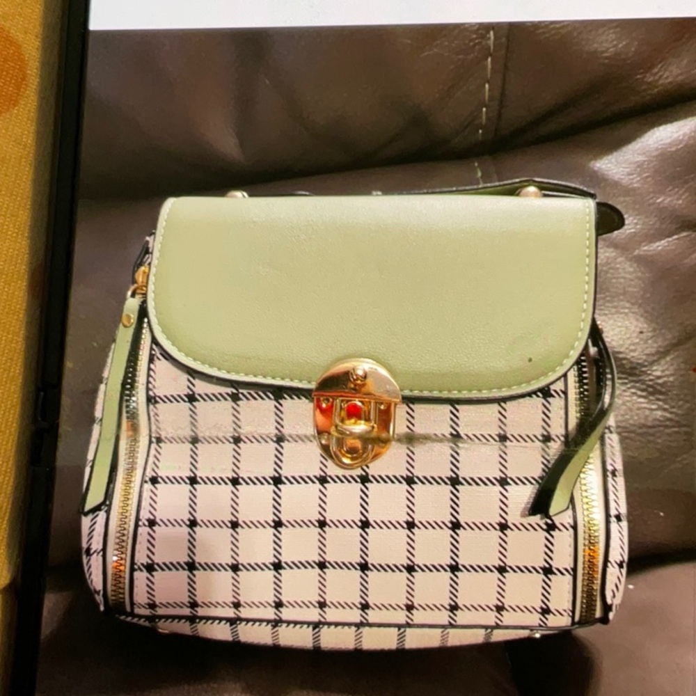 New crossbody